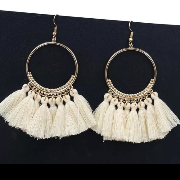 Gypsy Bohemian Spenish Vibe Tassel Hoop Drop Jewelry - Gypsy Bohemian Spenish Vibe Tassel Hoop Earrings